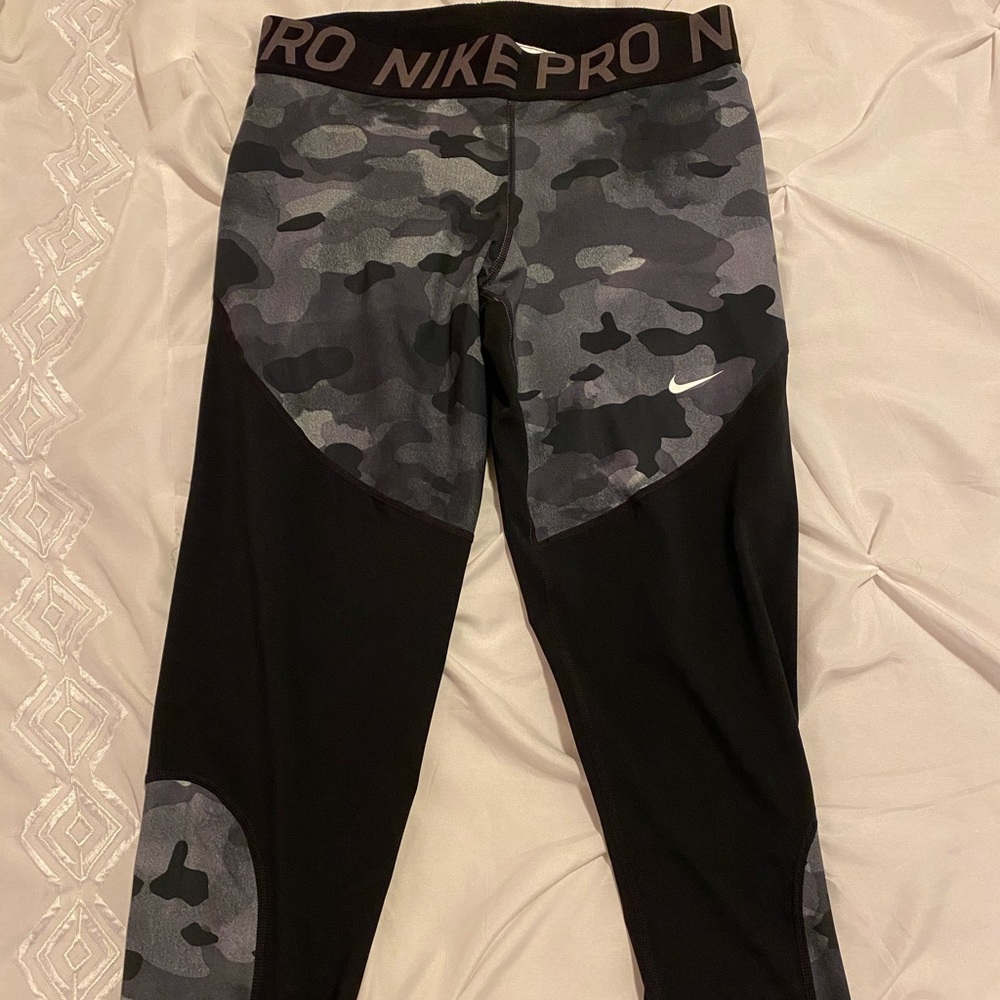 Nike pro leggings